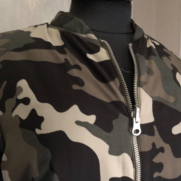 Mango Women's Reversible Camo Print Bomber Jacket, Size Medium - Picture 5 of 8